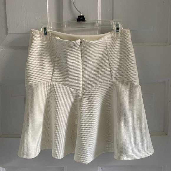 Forever 21 White Fluted Mini Skirt (small) - Picture 2 of 4